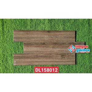 Gạch trung quốc 15x80 giả gỗ lát quán cafe đẹp