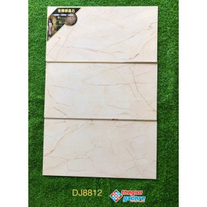Gạch ốp tường 40x80 nhà biệt thự