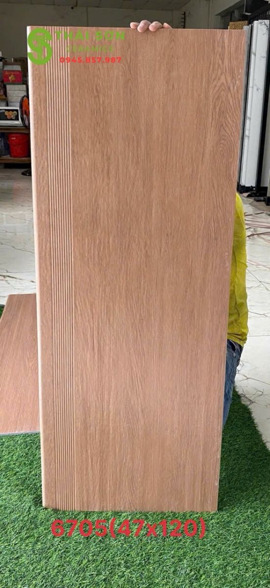 Gạch lát bậc cầu thang vân gỗ 47x120