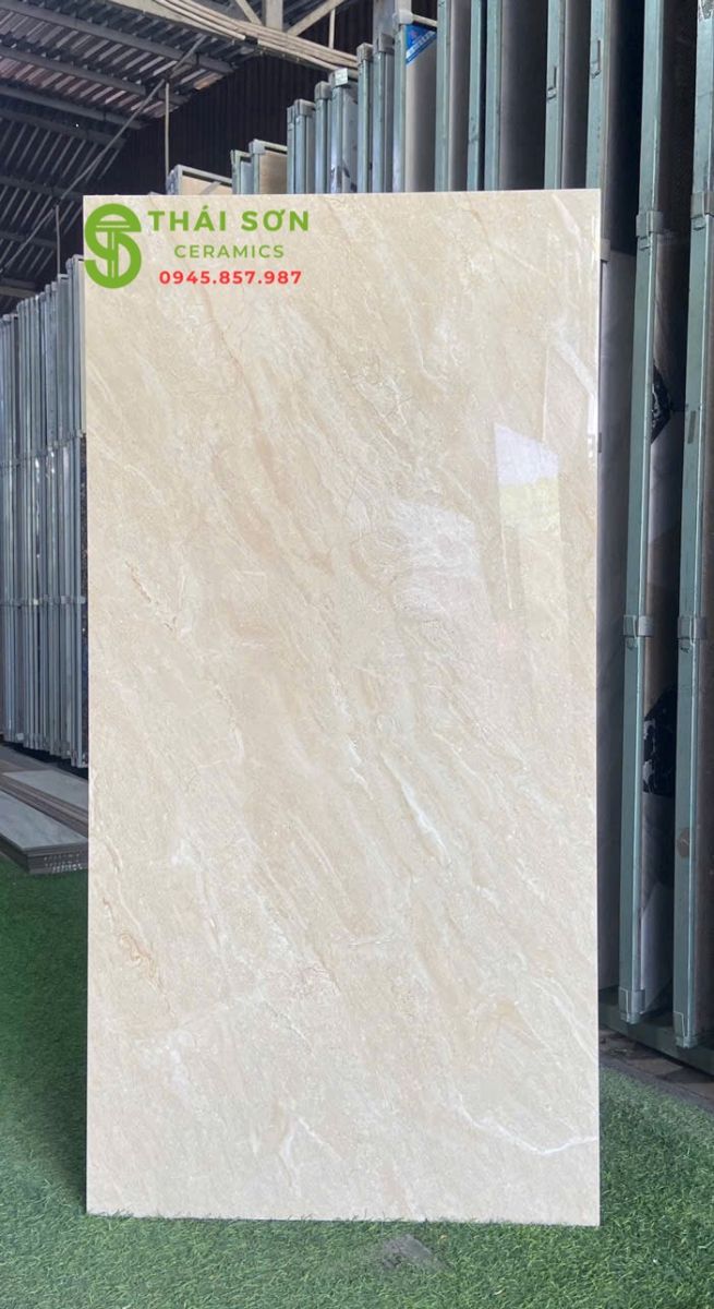 Gạch fushita bóng kiếng 60x120 lát nền màu vàng kem