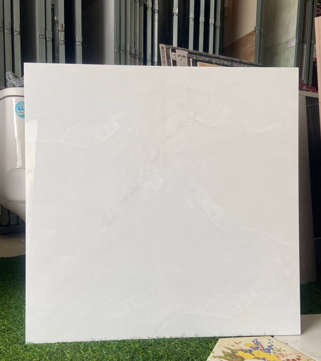 gạch bóng kiếng 60x60 giá rẻ hcm-1