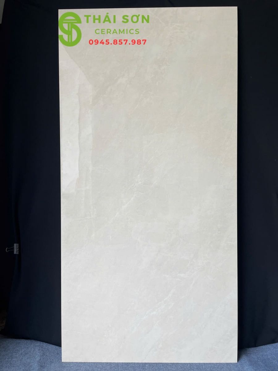 Gạch granite khổ lớn 80x160 ấn độ tone vàng kem nhẹ