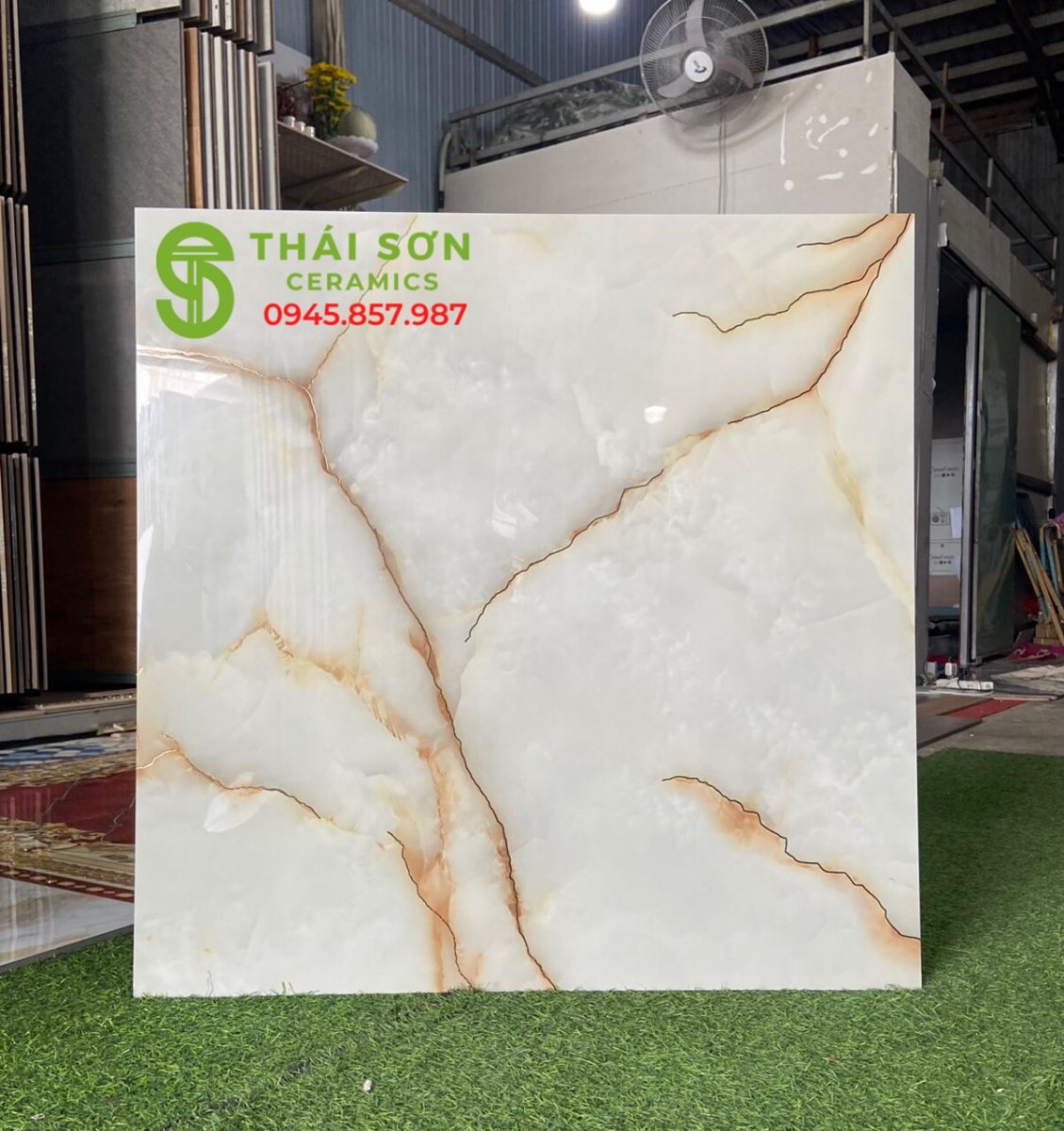 Gạch lát nền trung quốc 80x80 khắc kim