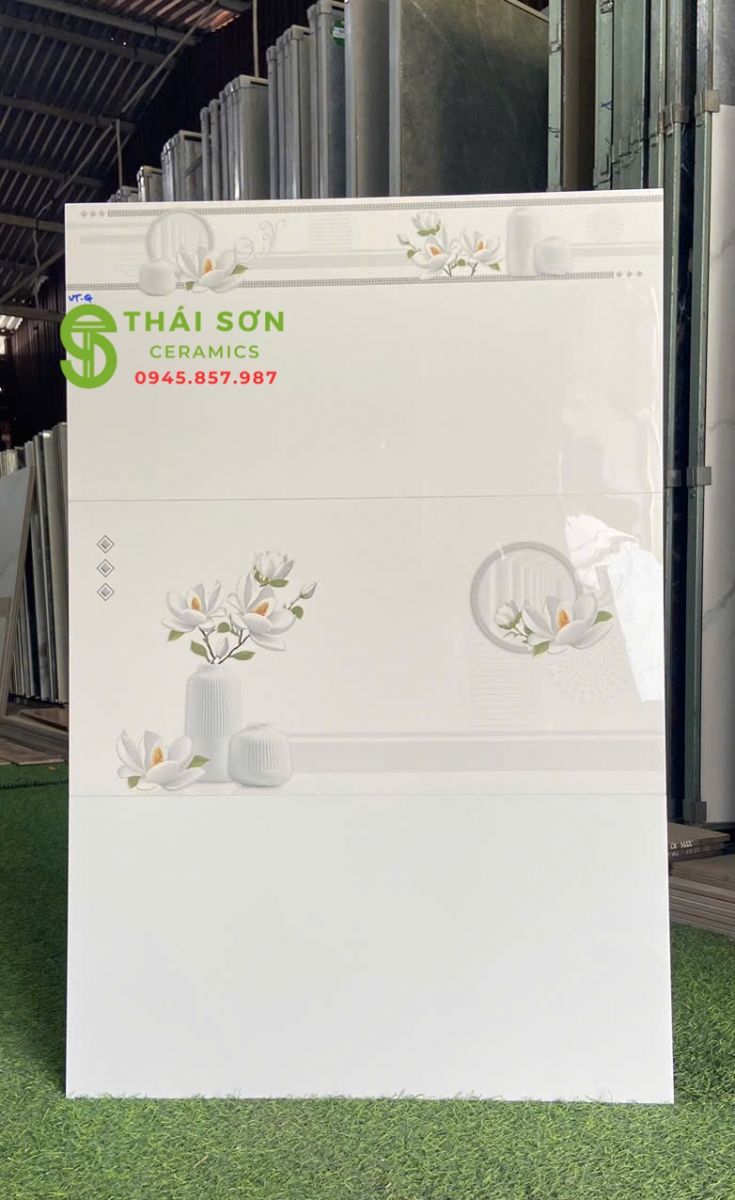 Gạch ốp tường bóng kiếng 30x60 vitto hoàn mỹ trắng trơn