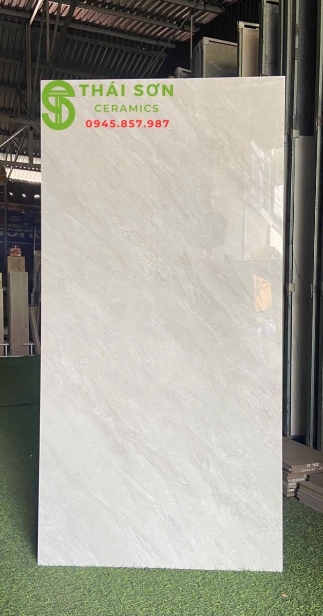 Gạch vitto bóng kiếng 60x120 lát nền màu xám nhạt